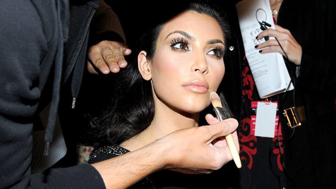 Краса – страшна сила або як стати візажистом?